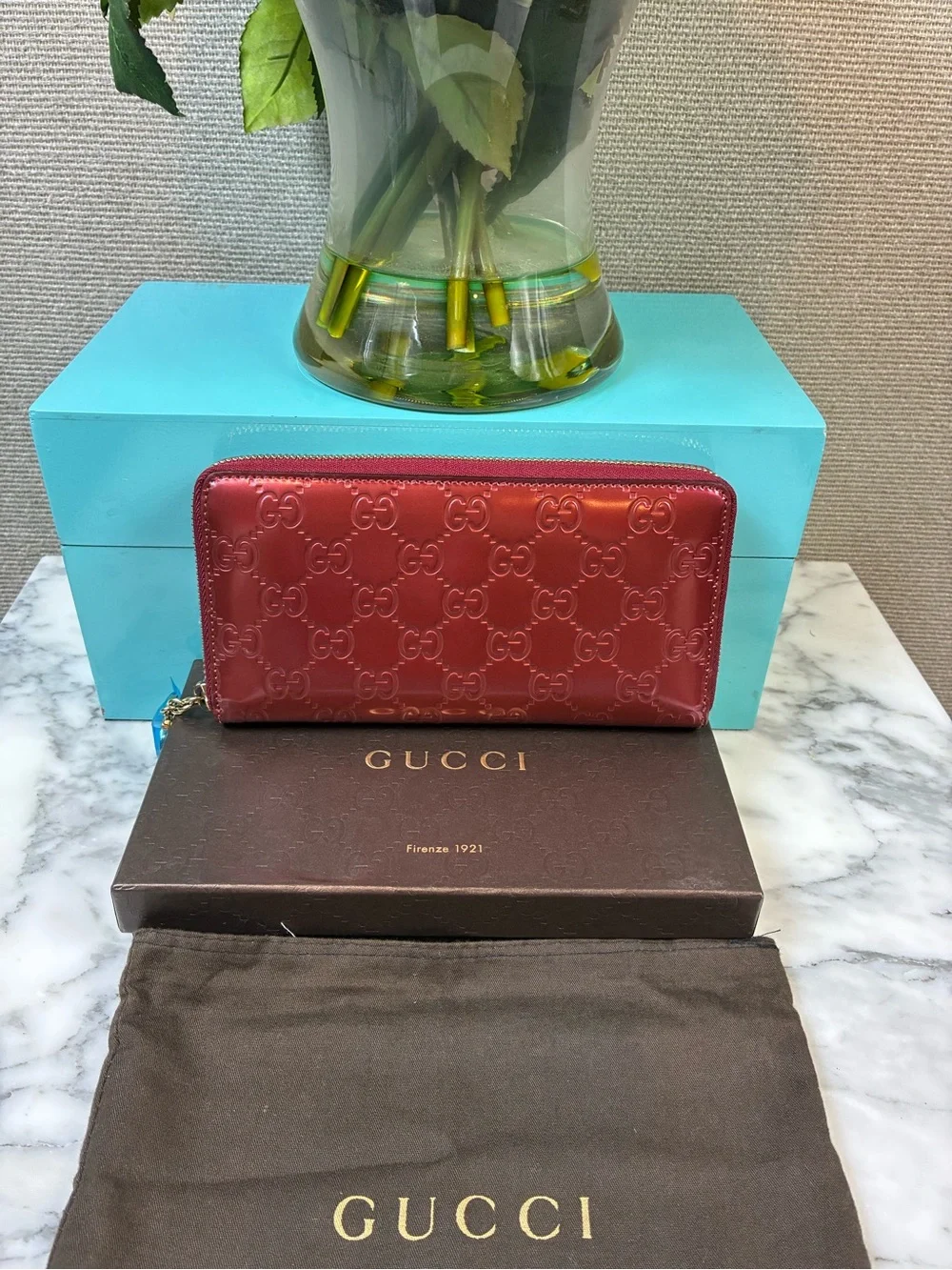 Gucci GG Burgundy Patent Leather Zip Continental Wallet - Pristine Condition - Picture 2 of 16